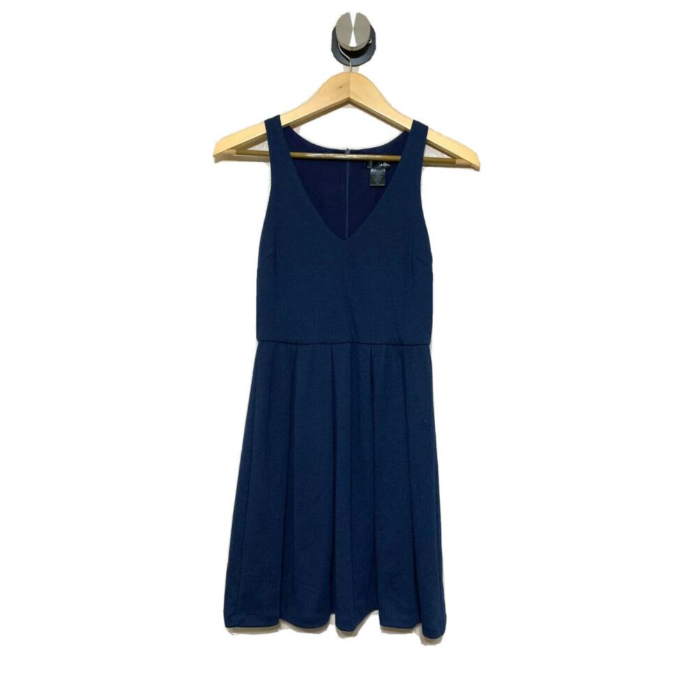 AQUA Navy Blue Sleeveless V-Neck A-Line Dress